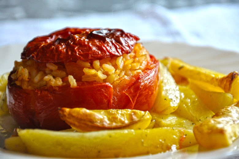 Pomodori ripieni con riso e patate